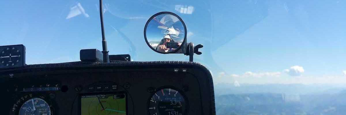 Flugwegposition um 13:23:46: Aufgenommen in der Nähe von Randegg, Österreich in 1568 Meter